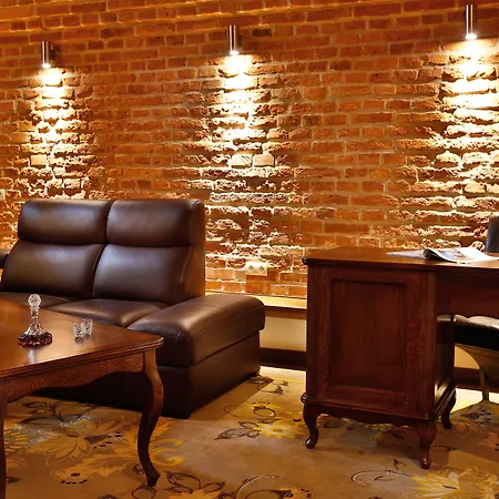 Amber Boutique - Amber Design Hotel